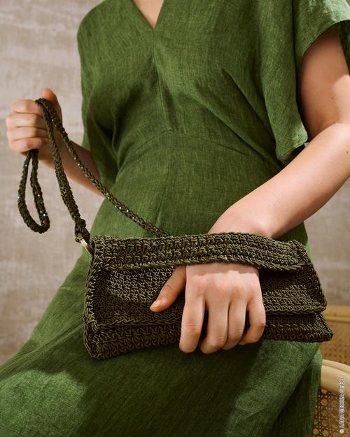 CLUTCH - The Core & Glamour