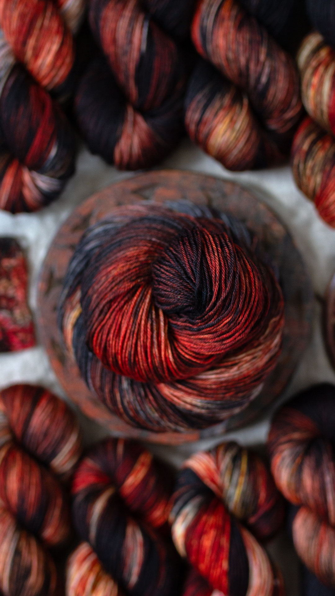 M.105581-Pegasus Monatsfärbung September  campfire