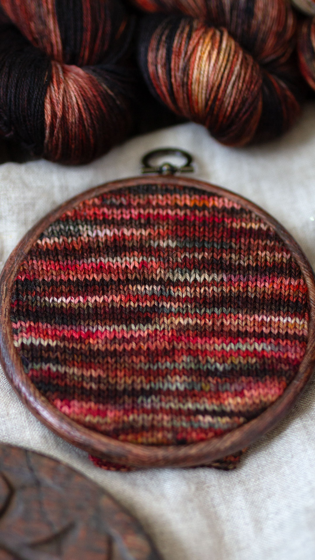 M.105581-Pegasus Monatsfärbung September  campfire