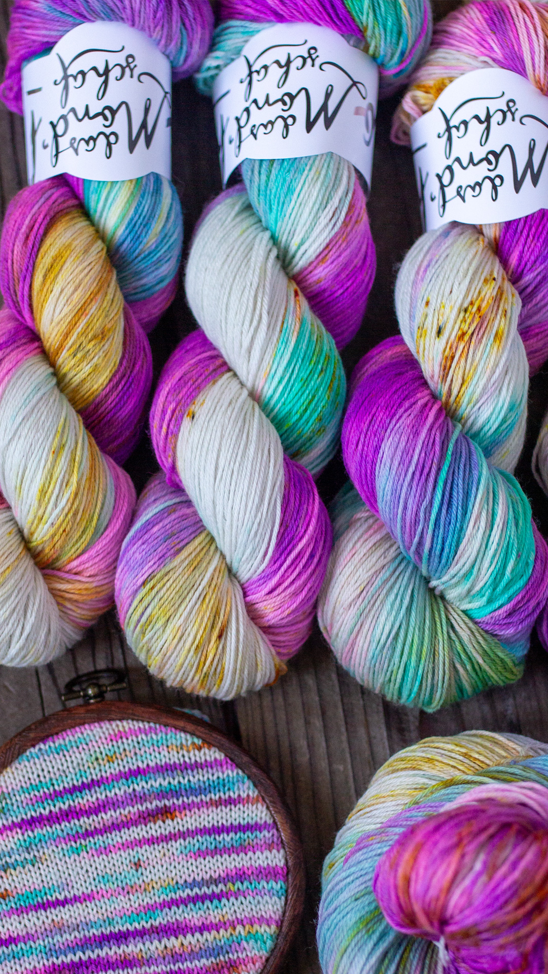 M.108772-Pegasus Monatsfärbung Februar love island