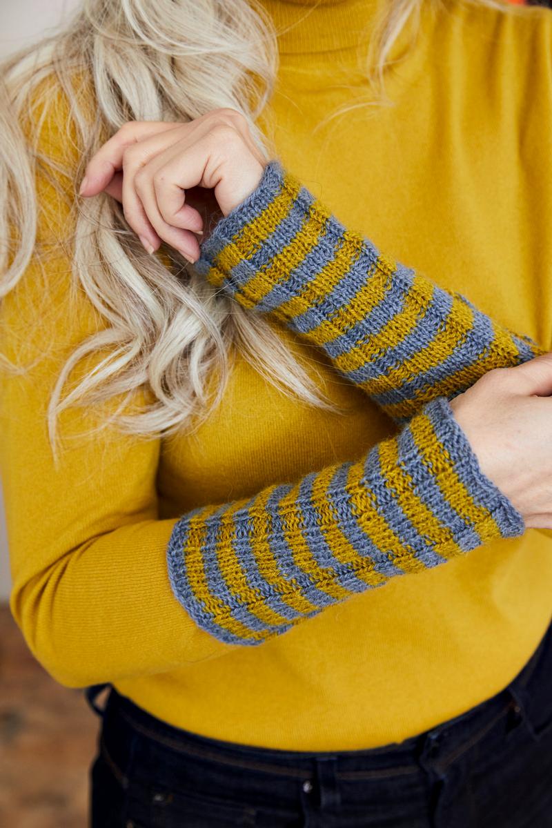 SF2021-03_S-M-Pullover und Stulpen S/M