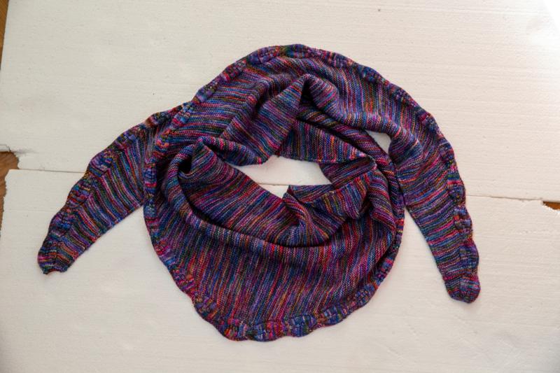 SF2021-48-Stricktuch