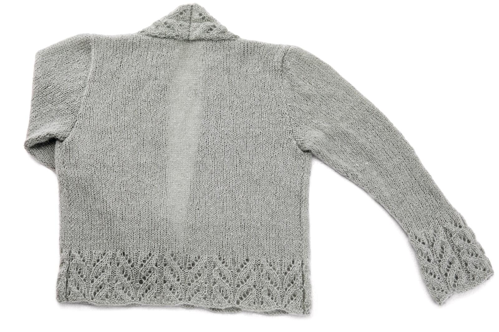 SF2024-40_S-M-Damenstrickjacke S-M