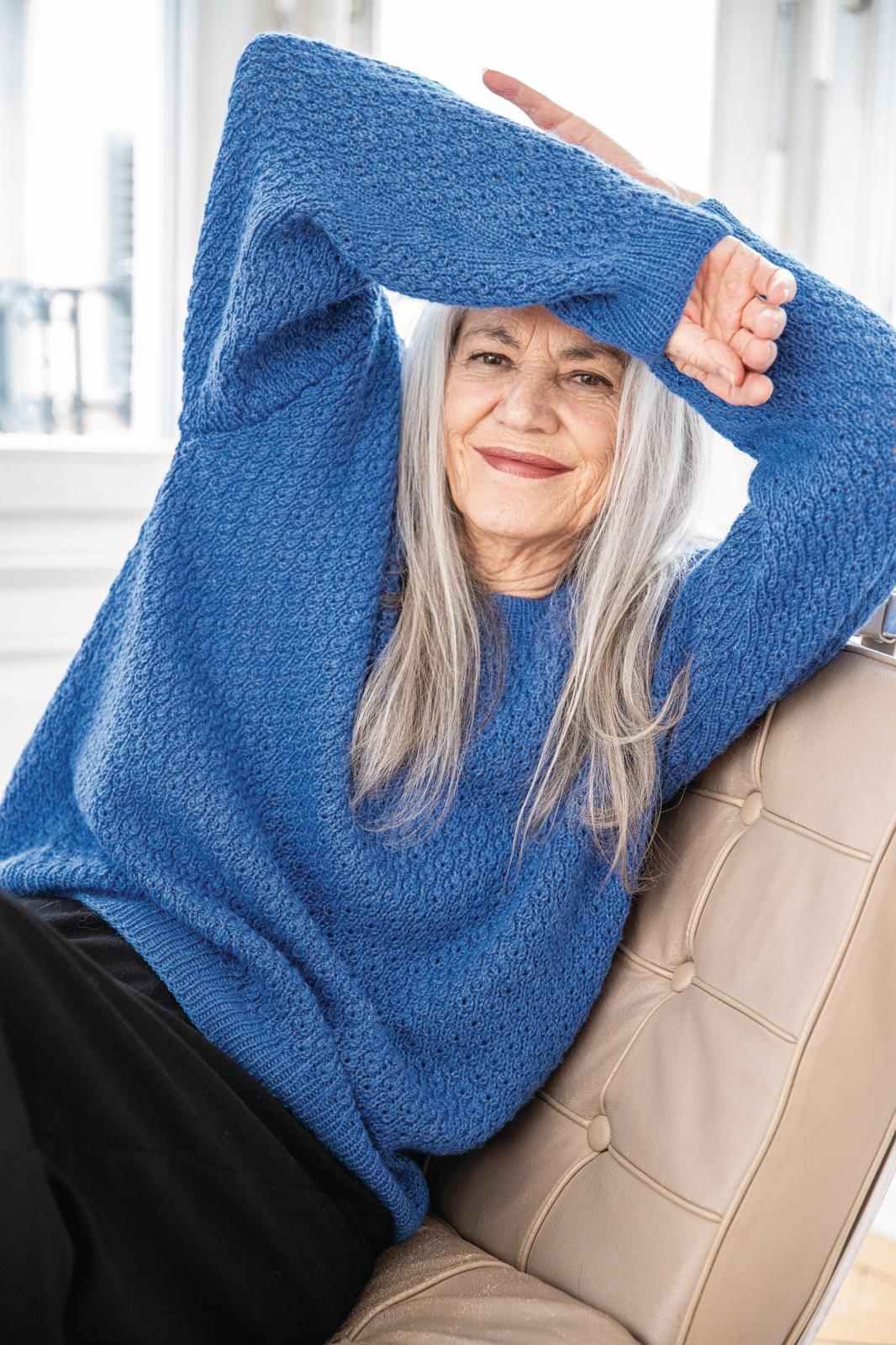 SF2025-06_M-L-Pullover blau M-L