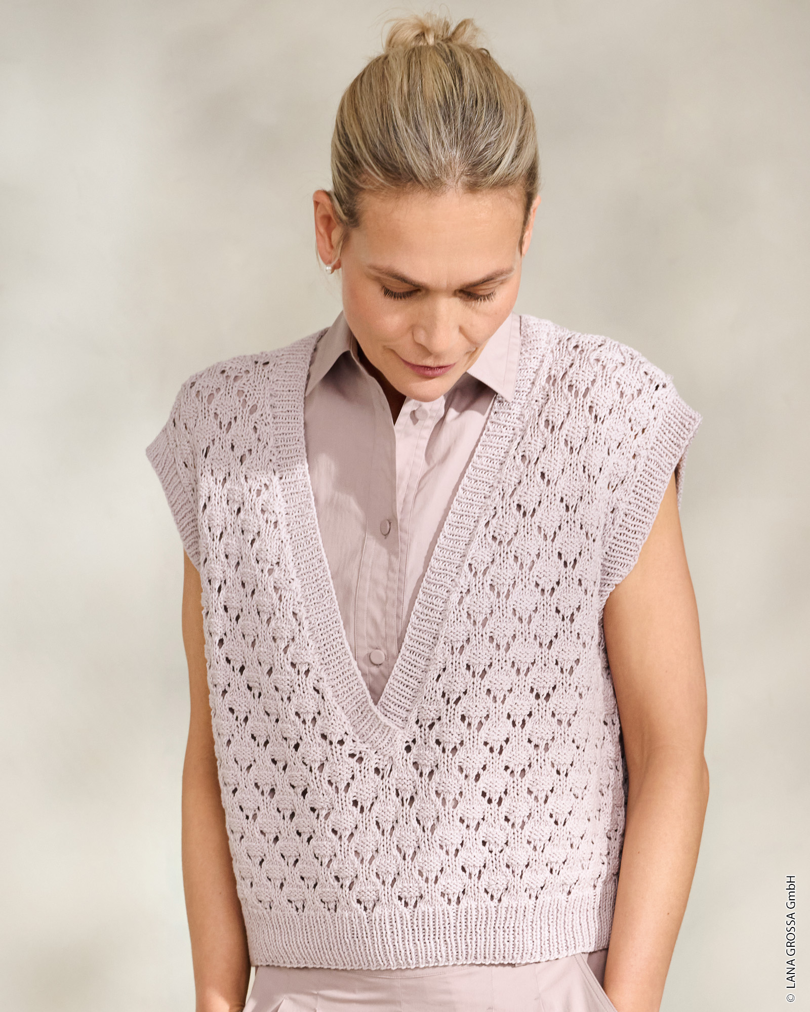 PULLUNDER MIT TIEFEM AUSCHNITT - Elastico