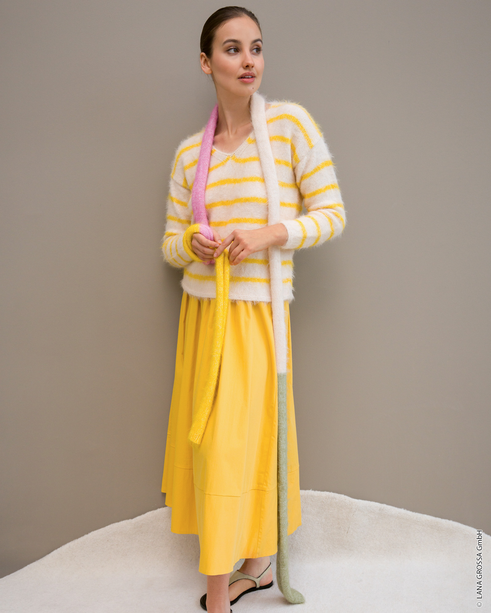 BLOCKSTREIFENSCHAL - Finito