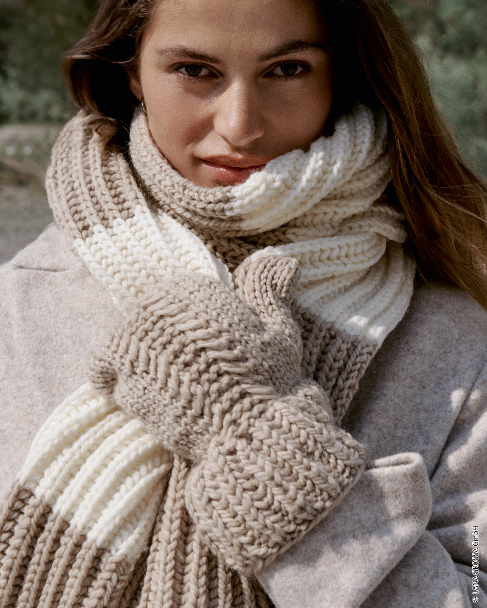 9230066_M6_S1-FÄUSTLINGE MIT ZOPFMUSTER - Brigitte No. 5 Nature