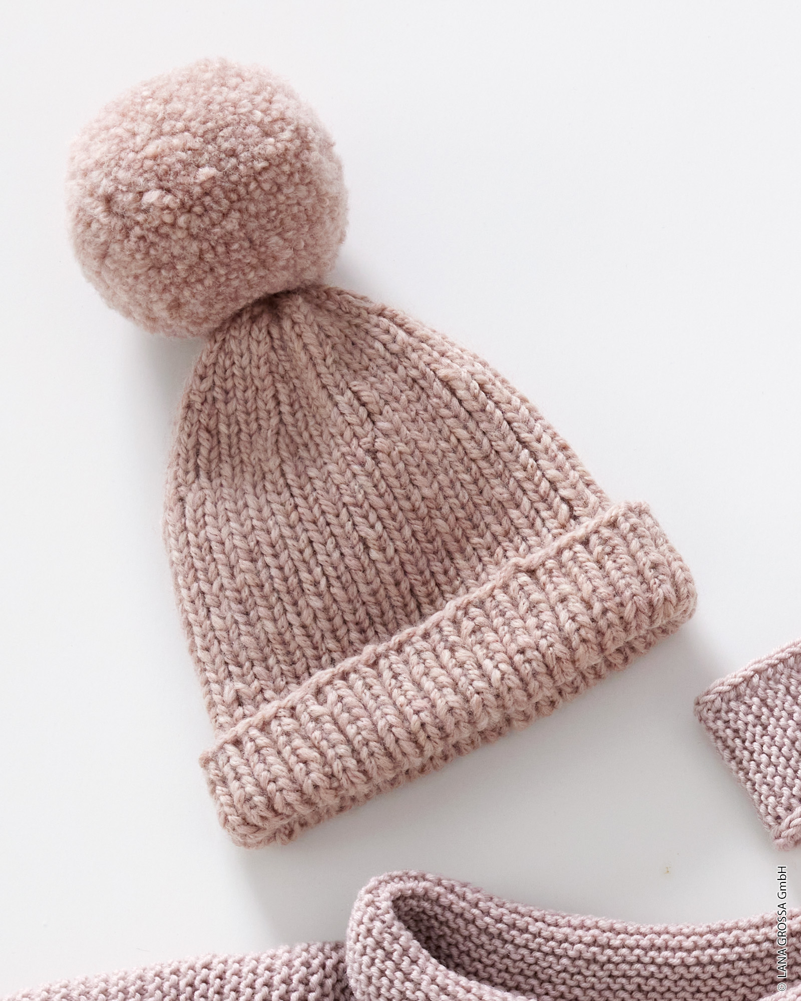 9460820_M10_S3-MÜTZE MIT BOMMEL - Cool Merino Big