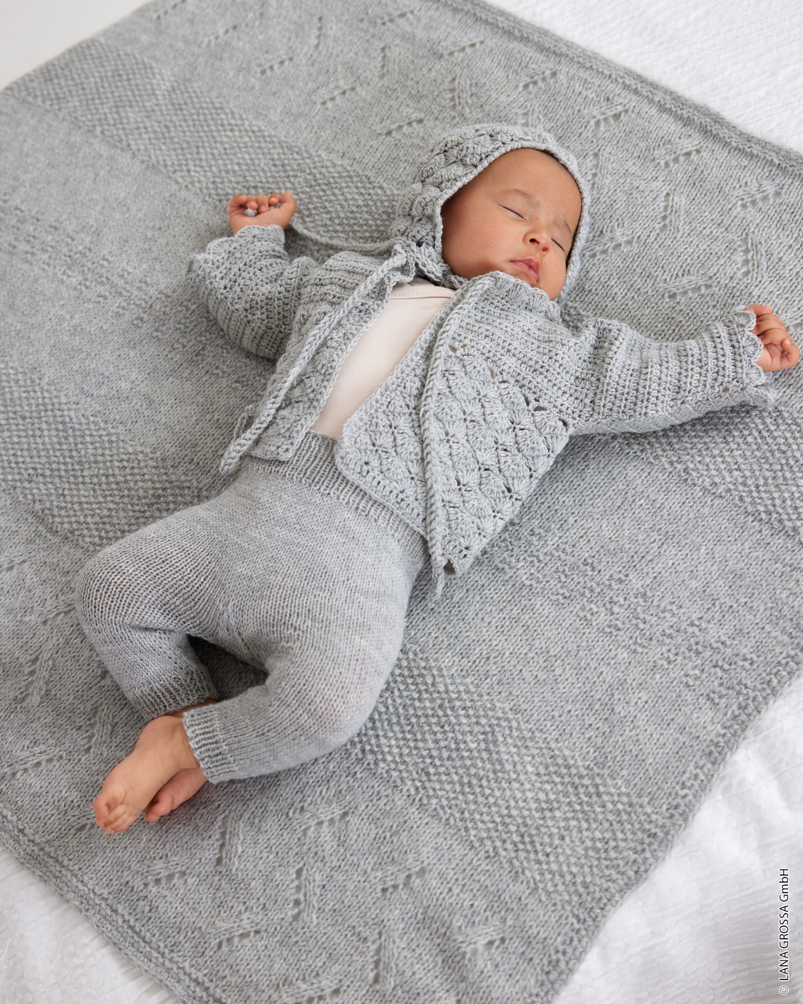 9460820_M26_S1-DECKE - Cool Wool Baby & Bella