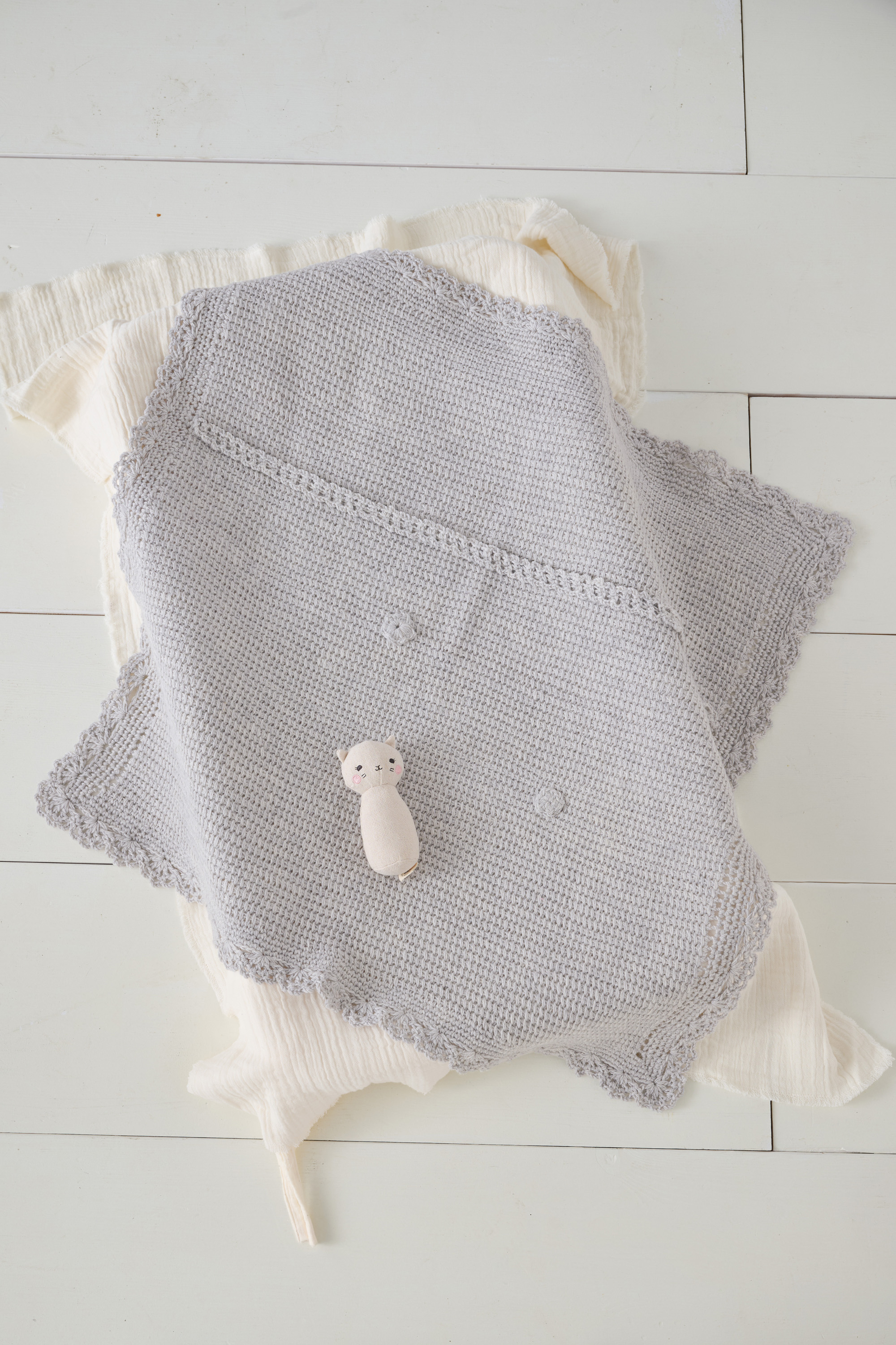 9460822_M55_S1-DECKE MIT BLÜMCHEN - Cool Wool Baby
