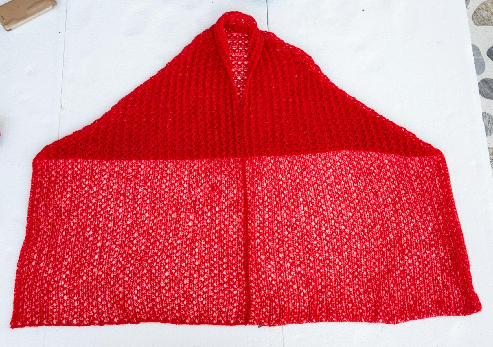 SF2022-48_EG-Poncho EG